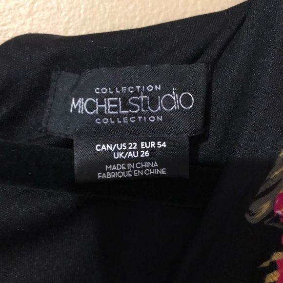 Floral Ruffle Dress - Picture 3 of 3